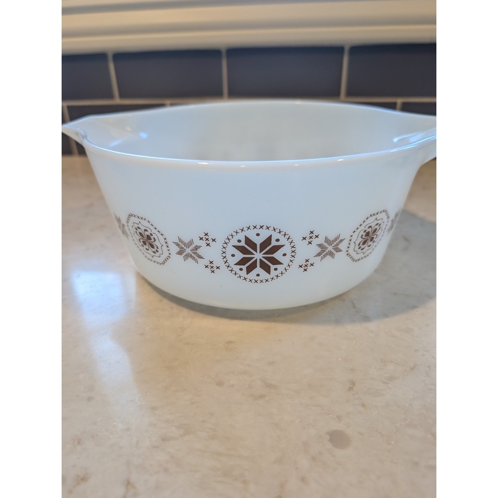 Vintage Pyrex Town & Country Cinderella Mixing Bowl 442 1.5 Qt Brown White Farmh